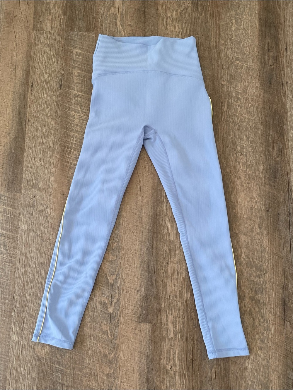 M - Power Piped Ribbed Legging & bra - Picture 6 of 11